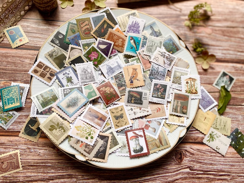 Vintage Stamps Stickers, Stämpelsamlingar, Journal Stickers Pack, 46 st retro-tema klistermärken, Junk Journal Kit för scrapbooking bild 1