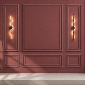 Overschilderbare polystyreen wandlijsten, diverse profielen voor lambrisering en doe-het-zelf accentmuren.