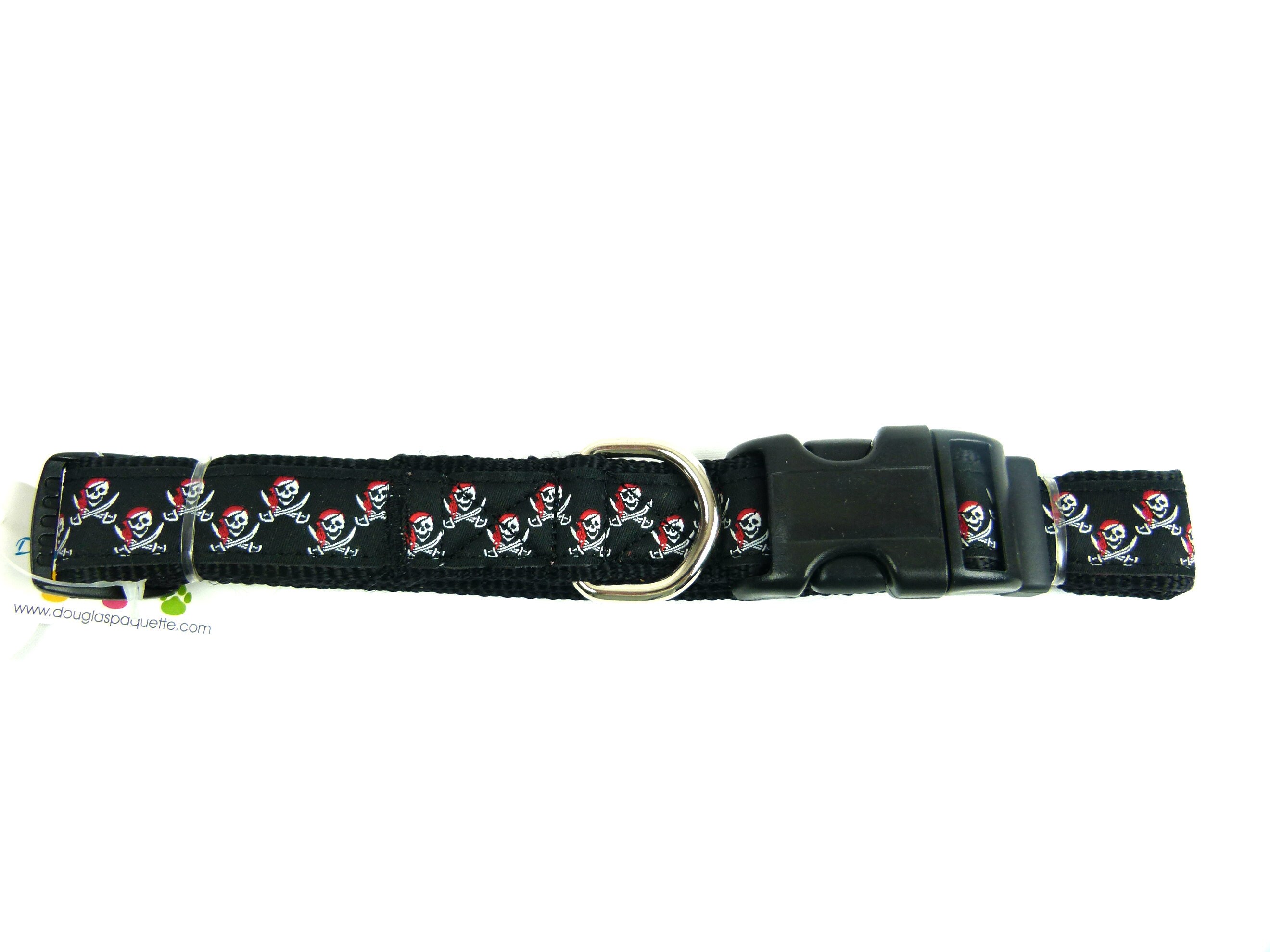 Douglas Paquette Skull and Cross Bones Dog Collars and Leashes