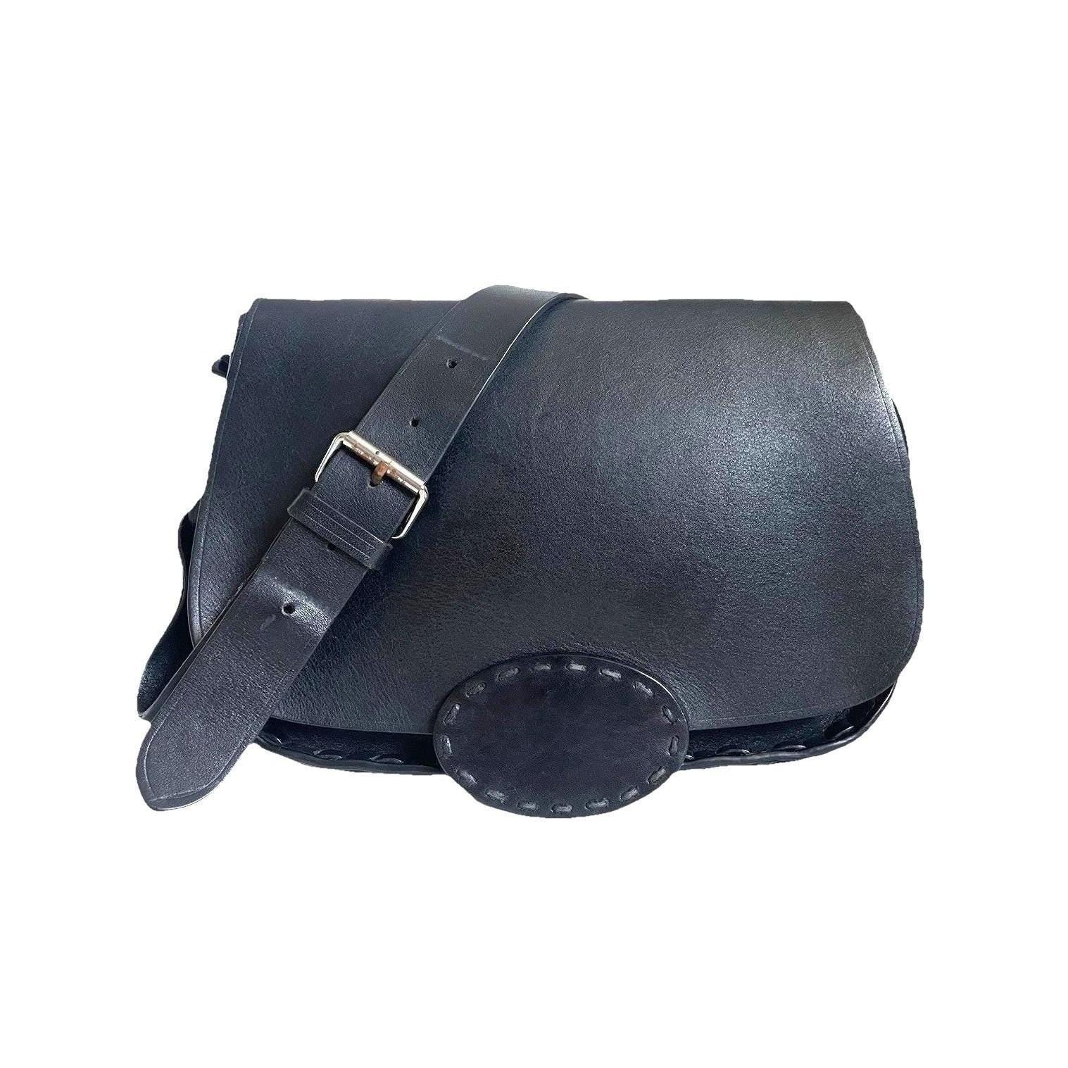 Vintage Leather Banana Republic Bag - Etsy Canada