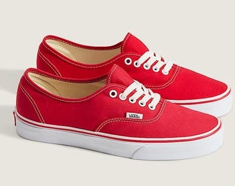 Vans Authentic Low Top Shoe Men 9.5 Women 11 Red Skate Canvas Lace Up Unisex