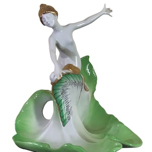 Ballerina figurines