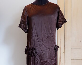 Antique 1920s Brown Silk Crepe Flapper Dress