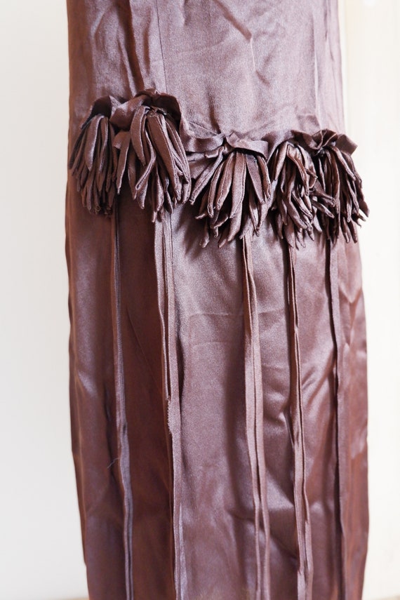 Antique 1920s Brown Silk Crepe Flapper Dress - image 2