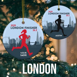 London Finisher 26.2 2025 Personalized Ceramic Marathon Running Ornament, Gift for Runners, Marathon Ornament, World Major