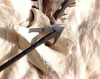 "Brandgevaarlijke" gesmede pijlpunten