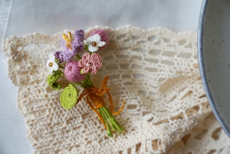 Cosmos violet flower brooch, Wedding flower boutonniere, Microcrochet, Spring flower pin, Floral Gifts for mum, Easter gifts, Thank you gift image 4