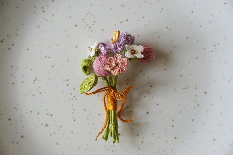 Cosmos violet flower brooch, Wedding flower boutonniere, Microcrochet, Spring flower pin, Floral Gifts for mum, Easter gifts, Thank you gift Cosmos