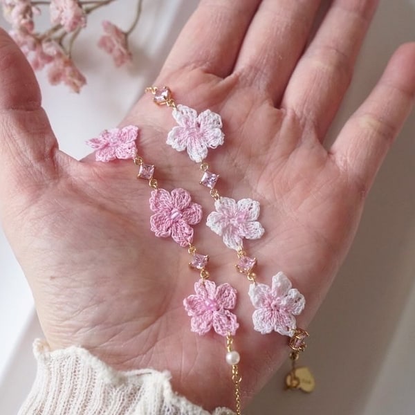 Sakura bracelets, Cherry blossom bracelets, Unique bracelet, Easter gifts, Minimalist bracelet, Pearl beaded bracelet, Gifts for her