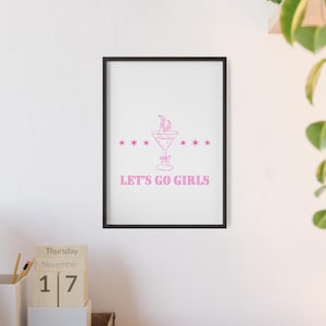 Póster "Vamos chicas", decoración de pared rosa, decoración de habitación vaquera, decoración vaquera rosa, póster de cóctel, impresión occidental, estética rosa, decoración de despedida de soltera