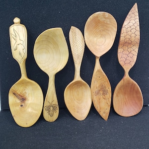 Hand carved spoon, wooden utensil, hand made eater, wood spoon, eating spoon, serving spoon, dessert spoon, mixing spoon, wood kitchen ware