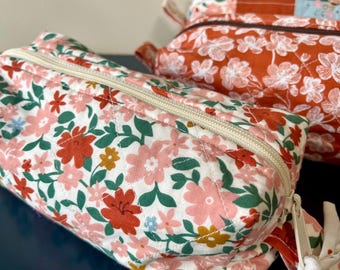 Ritszakje, zakje, handgemaakt zakje, gewatteerd zakje, patchworkzakje, make-uptas, handgemaakt quiltzakje, cadeau