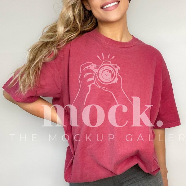 C1717 Chili | Comfort Colors T-shirt Mockup | Shirt Mock | Model Mockup | Comfort Colors Mock Up | Chili Shirt Mock | Oversized Tshirt