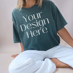 Emerald Comfort Colors 1717 T-Shirt Mockup | C1717 | Model Mockup | Styled Tshirt Mock | Tee Mockups | Simple Oversized Tshirt Mock Up