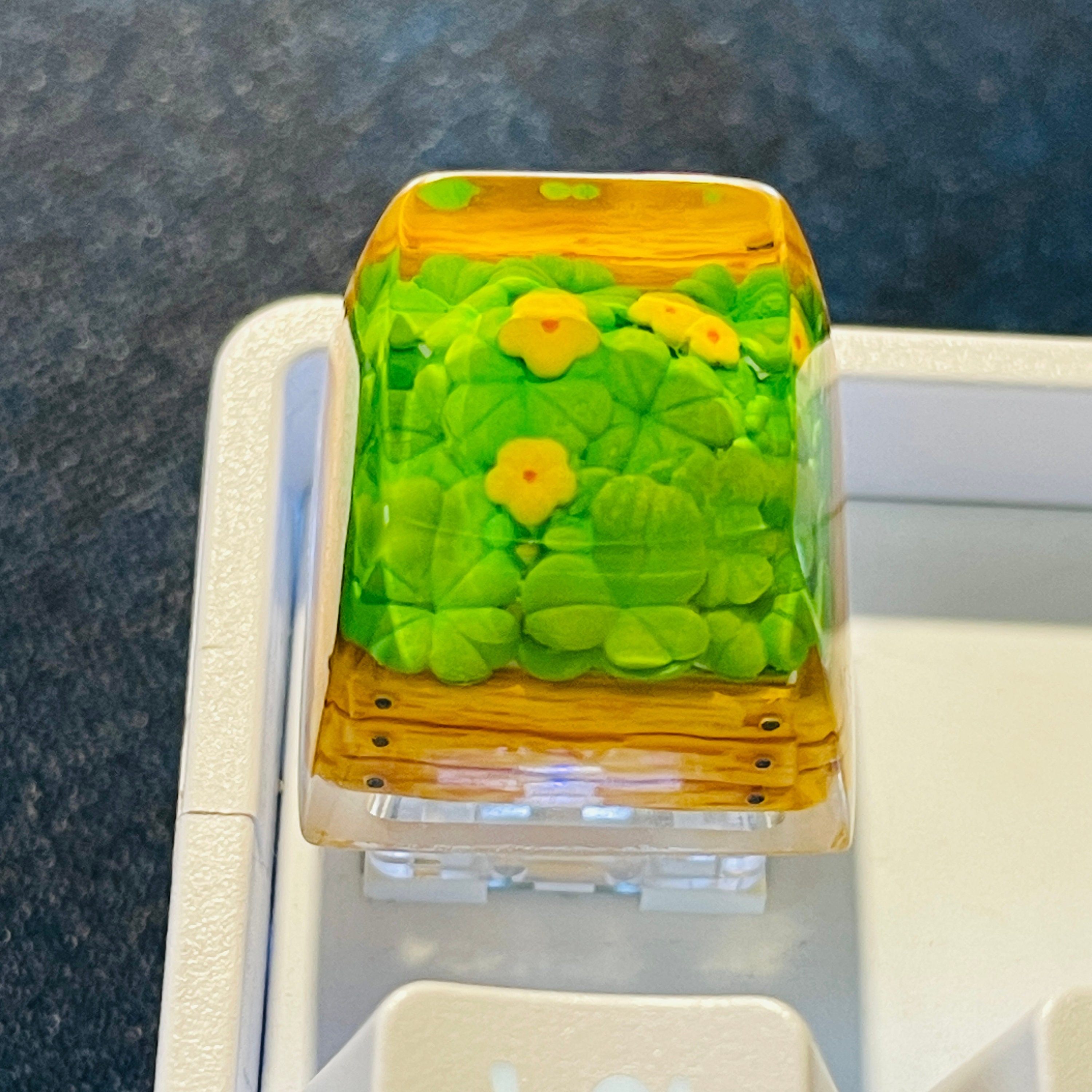 Handmade Plant Keycap,four-leaf Clover Resin Keycap,flowers Keycap ...