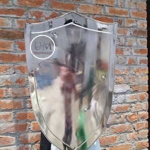 Medieval Heater Shield | Handmade Steel Knight Armor Shield | Battle Ready Shield | Best Halloween Christmas Gift | Home Décor