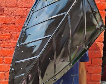 Medieval Steel Heater Shield: Leaf Design LARP Cosplay Armor