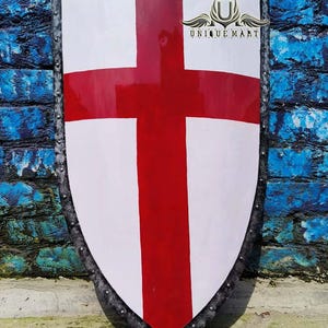 Medieval Knight Templar Shield: Red Cross Crusader Battle Armor