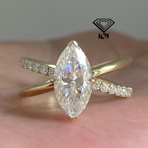 2.50 Carat Marquise Lab Grown Diamond Engagement Ring: 14k Gold