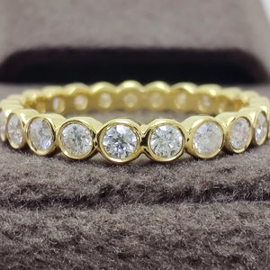 Lab Grown Diamond Wedding Band 14K Gold 3MM Bezel Set Engagement Ring Stackable Anniversary Band For Her