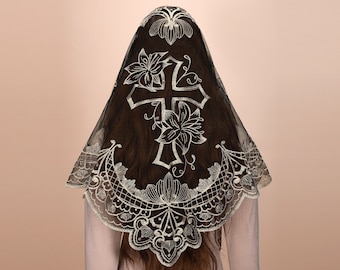 Catholic veil Triangular one piece veil Lace veil Lily flower embroidered veil Church veil
