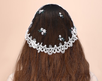 Round Catholic Veil Floral Lace Mandilla Inspired Mass Veil