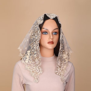 New!! Catholic Church Mantilla Veil,  Short Triangular embroidered church veil spanish lace mass veil