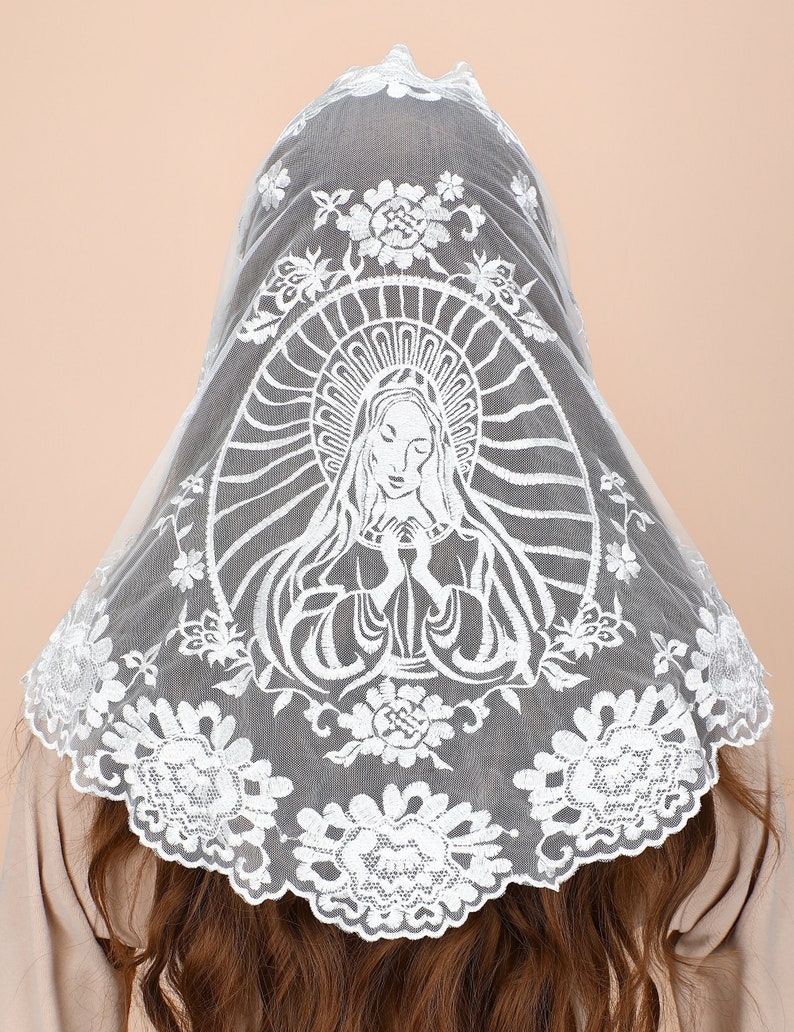 Church Mantilla, Pentecost Triangle holy virgin embroidery catholic veil Traditional mass veil chapel prayer lace veil Biały