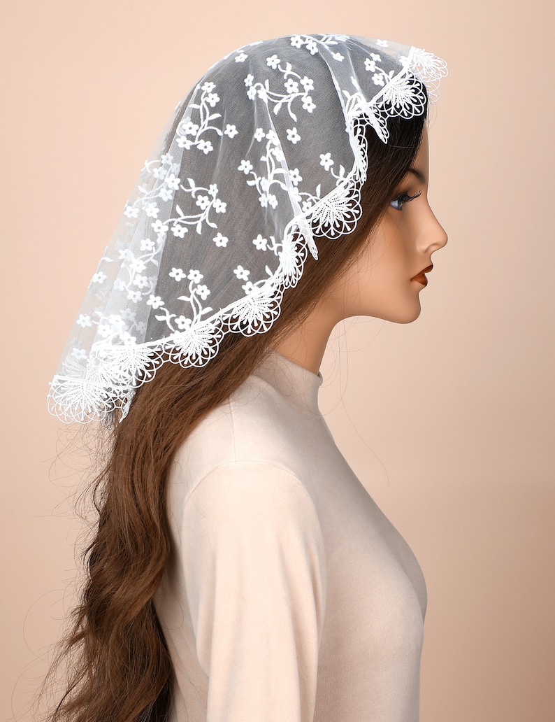 2 Packs Catholic Church Head Covering Floral Lace Mantilla Chapel Cap Veil Round Mass Veil WhiteBlack zdjęcie 3