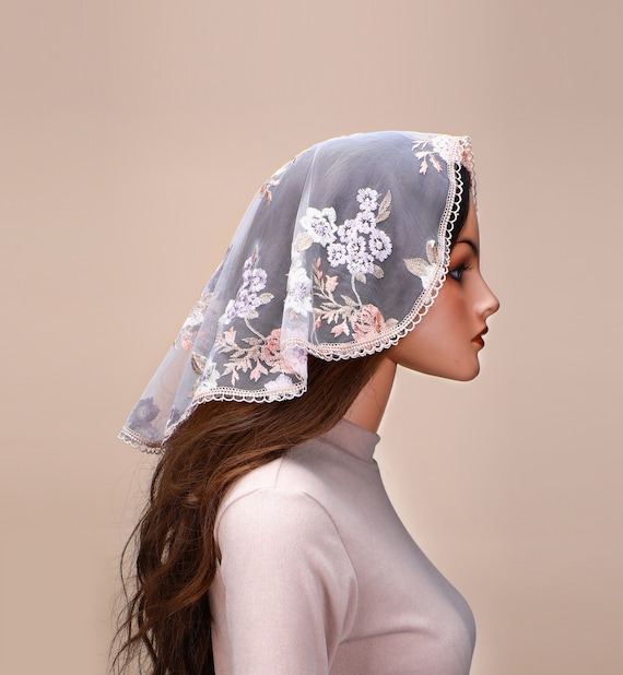 Short Spanish Lace Mantilla: Floral Embroidered Chapel Veil 