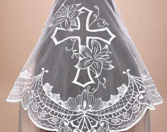 ¡NUEVO! Velo para iglesia católica: Mantilla triangular de encaje de una sola pieza con bordado de flores de lirio.