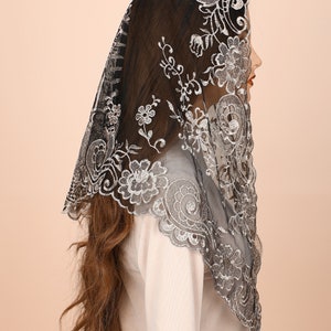 Church Mantilla, Pentecost Triangle holy virgin embroidery catholic veil Traditional mass veil chapel prayer lace veil zdjęcie 5