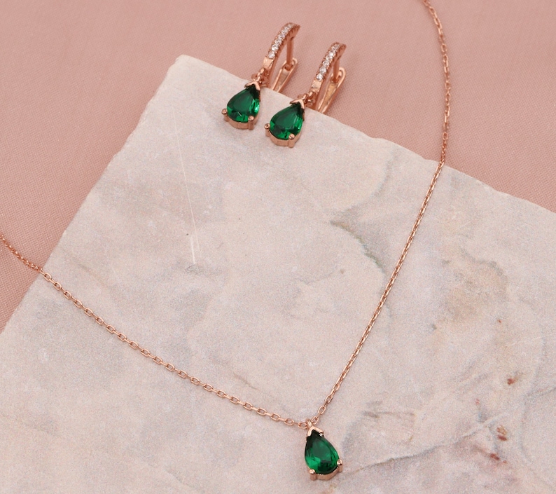 14 K Gold Emerald Drop Earrings and Necklace, Elegant Minimalist Gift, Emerald Jewelry, Timeless Birthstone Jewelry, Fine Jewelry image 10