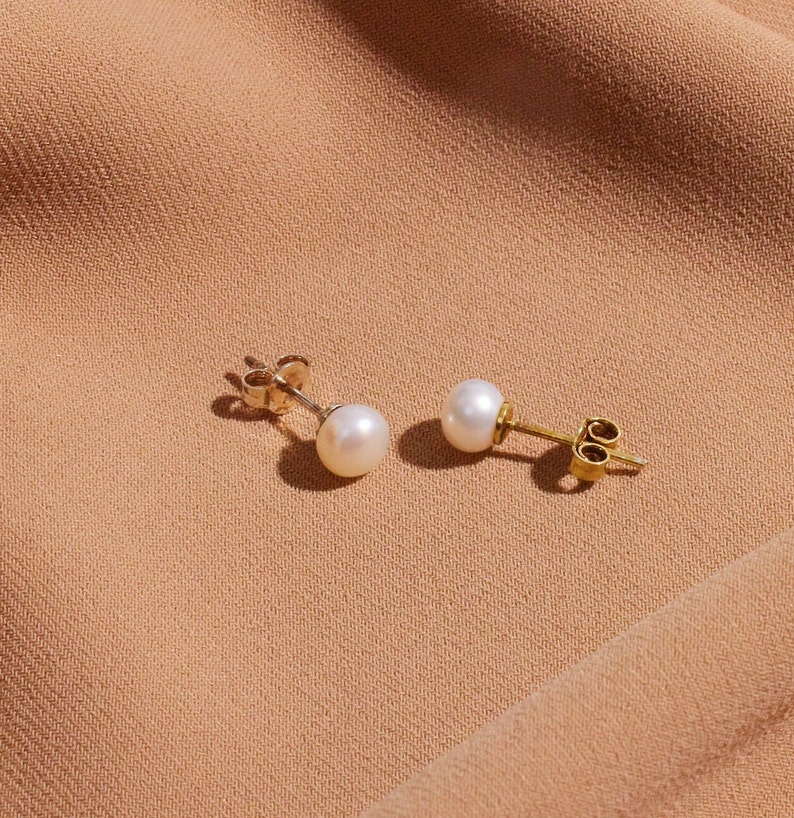 Pearl Stud Earrings, Fresh Water Pearl Earrings, Bridesmaids Gift, Bridal gift, Gold Pearl Studs, Gift for her, Simple Jewelry image 5