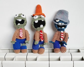 Crochet PATTERN Plants vs Zombies 20cm - 17cm ( Conehead, Buckethead )