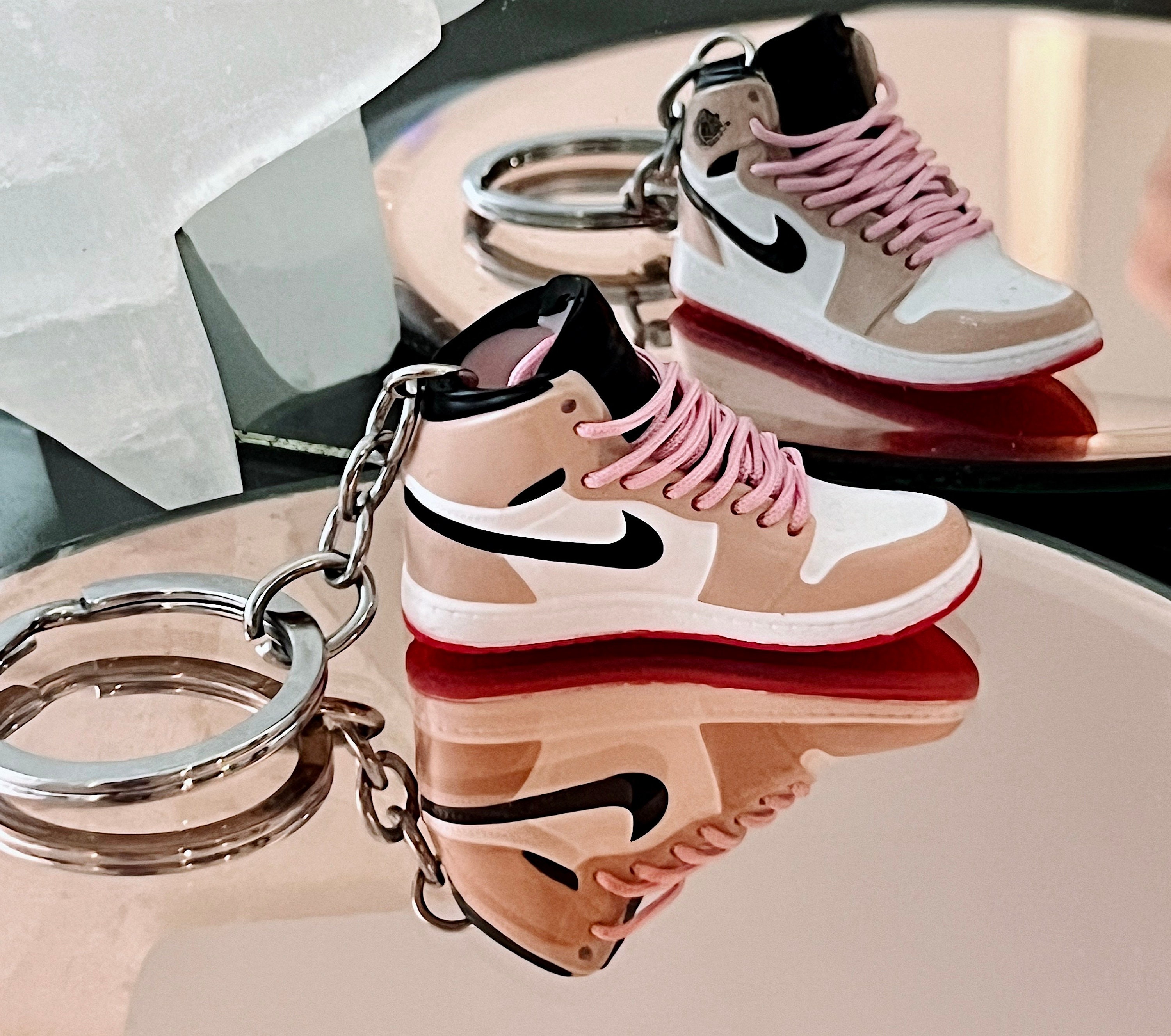 DSK GLOBAL Cute Nike Air Jordan X Louis Vuitton Keyring 3D Rubber 