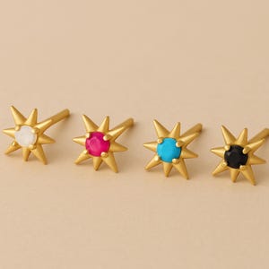 Pendiente de hélice Starburst de oro de 18 quilates, delicado pendiente de estrella de plata de ley, piercing para cartílago, joyería celestial minimalista, regalo para mamá