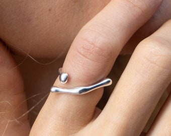 Anillo de plata minimalista, anillo de declaración geométrica, regalo para ella, joyería hecha a mano, regalos de cumpleaños ajustables, joyas apilables delicadas