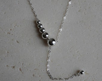Collana in argento multiperla, gioielli a catena di vite fatti a mano, argento unico per le donne, regalo minimalista, regalo per la mamma, regalo di compleanno per lei