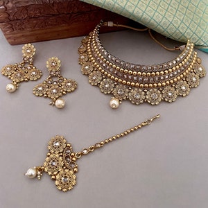 Bridal Jewelry Set/Gold Polki Choker Set/Next to Real Necklace Set/Gold Earrings/Wedding Jewelry/Indian Jewelry Set/Bollywood Jewelry
