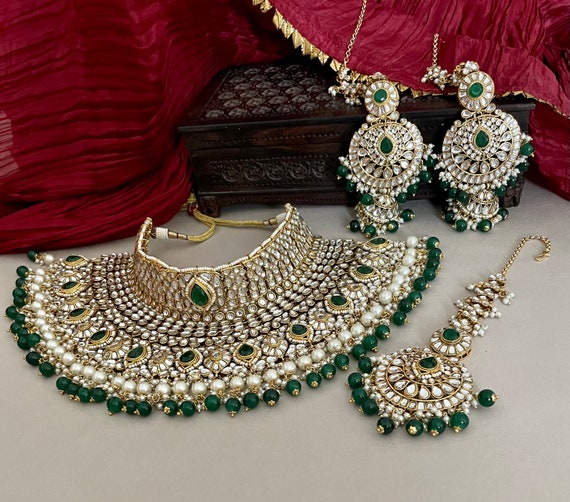Emerald Green Kundan Bridal Jewelry Set/Designer Bridal Set/Bollywood Jewelry/Wedding Set/Bridal Indian Jewelry Set/Tika Set
