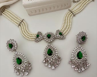 Smaragd grün amerikanischer Diamant & Perlen Halskette Set / Cocktail Set / CZ Schmuck Set / Cubic Zirkonia / indische Hochzeitsschmuck Set