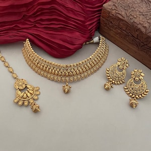 South Indian Bridal Jewelry Set/Temple Jewelry/Dull Gold Choker Set/Next to Real Necklace Set/Chandbalis/Indian Jewelry/Bollywood Jewelry