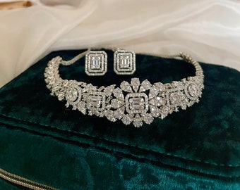 Conjunto de gargantilla de diamantes/Conjunto de diamantes americanos/Regalo para ella/Conjunto de circonio cúbico/Conjunto de joyas de cóctel/Joyería india/Conjunto de bodas/Gargantilla de cristal