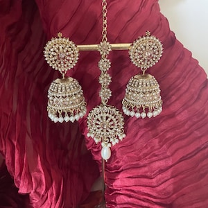 Polki Jewelry Set/Polki Jhumkas and Tika Set/Gold Jhumka Earrings/Tikka/Polki Tika Set/Indian Bridal Jewelry/Mehndi Jewelry/Wedding Jewelry
