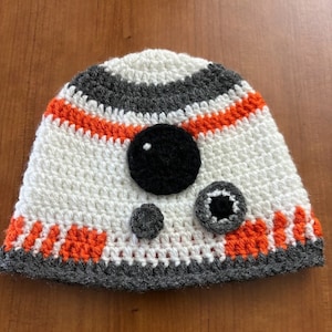 Czapka inspirowana BB-8