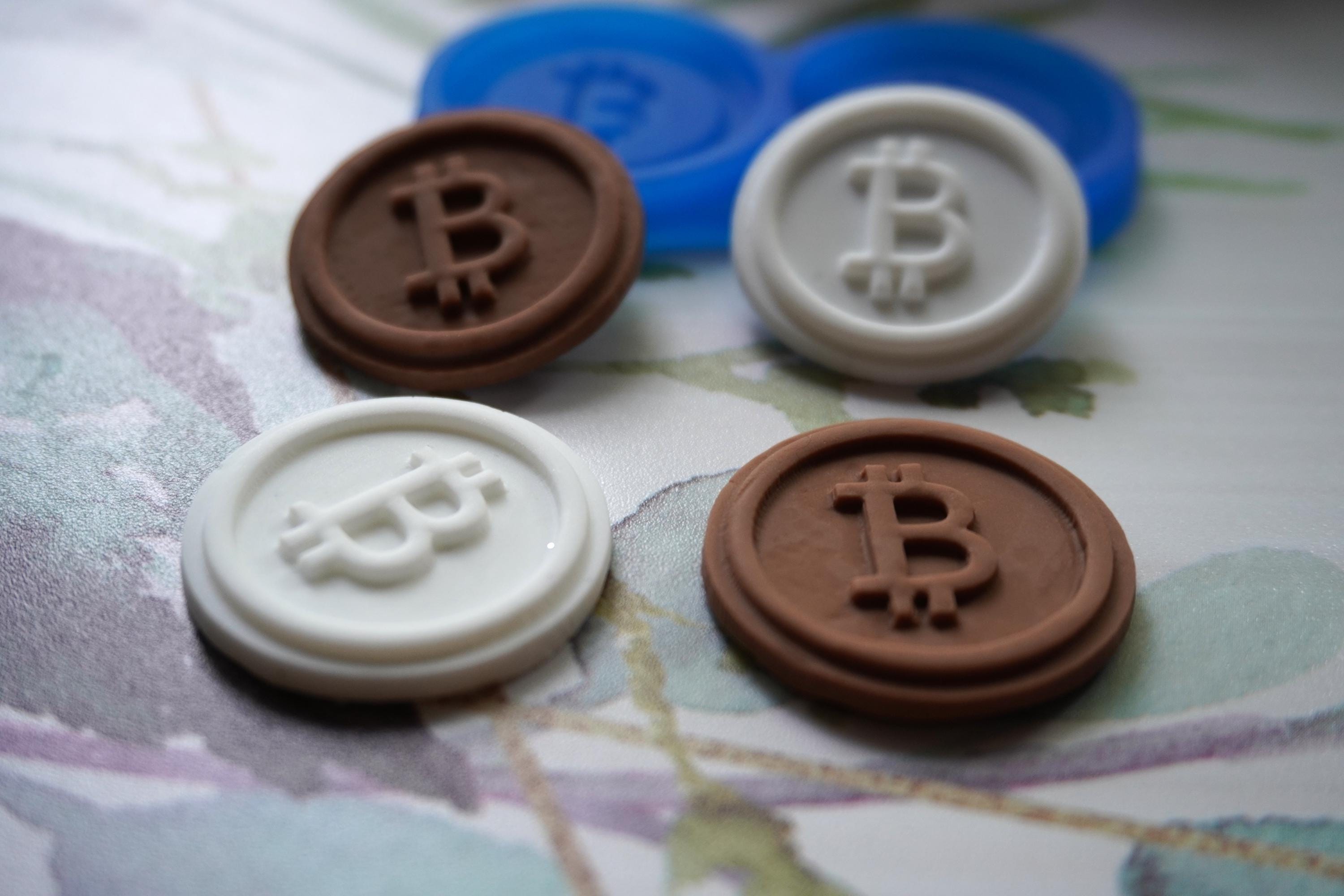 ビットコインコインシリコン型：暗号チョコレート、レジン、石鹸 - Etsy 日本