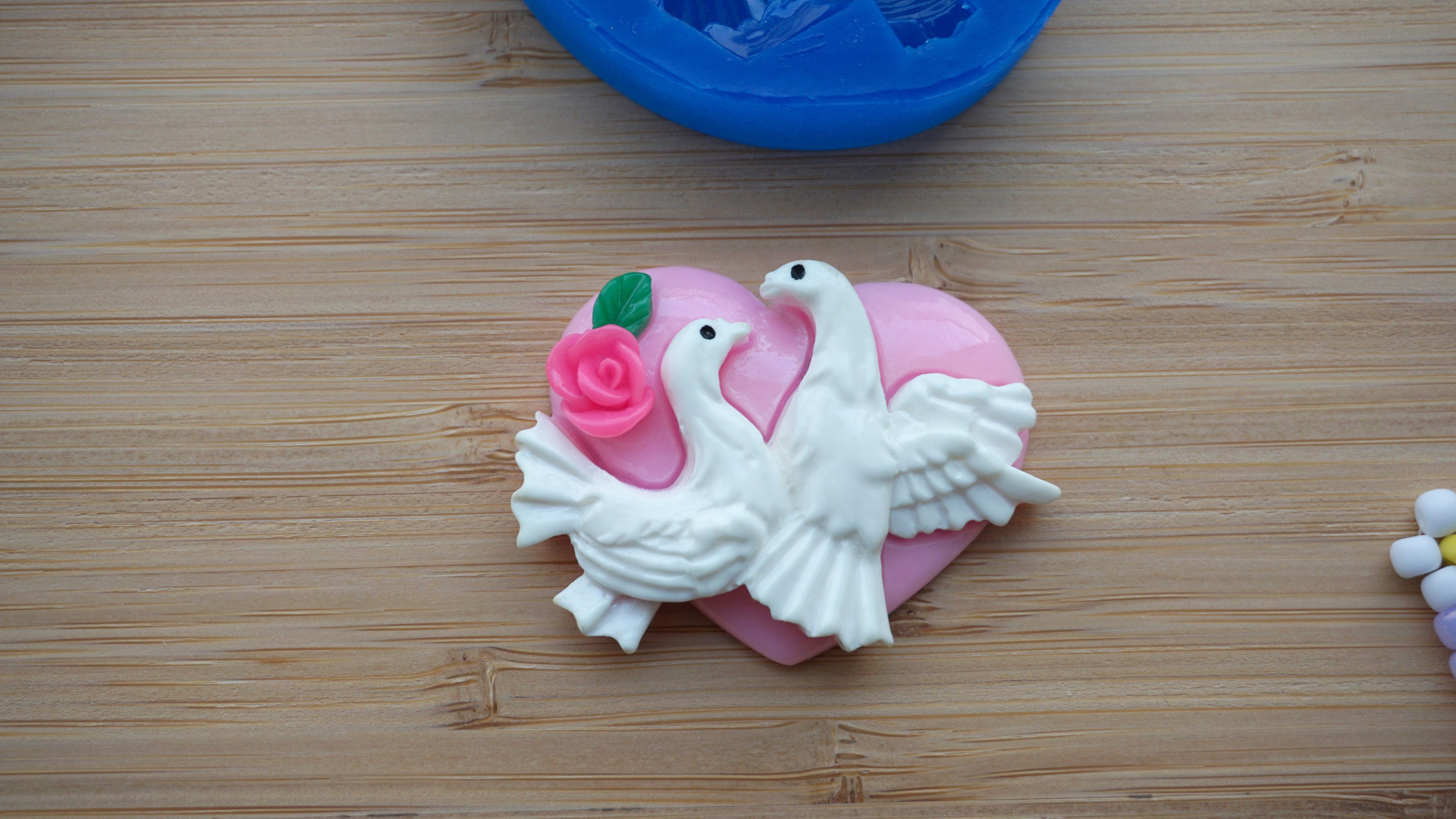 Silicone mold "Doves"