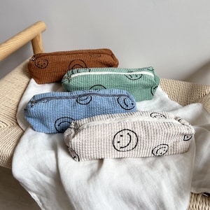 Smiley pencil case | Beige | Pen bag | Smiling face | Pouch | Corduroy | Organizer | Pencil case | Vintage | Pencil case | Pens