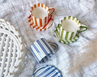 Nordic Design Tasse gestreift | Candy | Untertasse | Tee | Kaffee | Keramik | Grün | bemalt | minimalistisch | Vintage | Becher | Stripe
